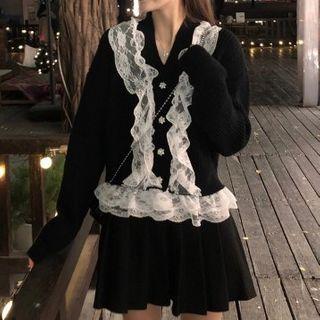 Lace Trim Cardigan / Pleated Mini Skirt