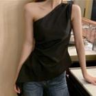 One-shoulder Sleeveless Blouse