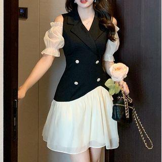 Short-sleeve Cold-shoulder Double-breasted Mini A-line Dress