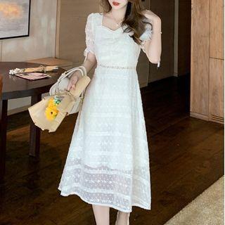 Puff-sleeve Dotted Midi A-line Lace Dress