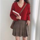 V-neck Sweater / Plaid Pleated Mini Skirt