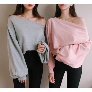 Cold-shoulder Sweatshirt