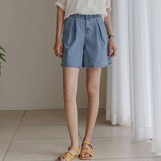 Invert-pleat A-line Denim Shorts