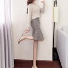 Set: V-neck Sweater + Plaid Pencil Skirt