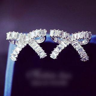 Rhinestone Bowed Studs