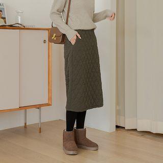 Slit-back Quilted Long Skirt