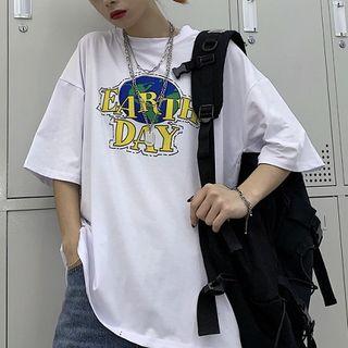 Elbow-sleeve Earth Print T-shirt White - One Size
