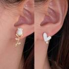 Non-matching Earring Gold - One Size