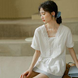 Plain Lace Trim Short-sleeve Blouse