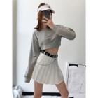 Loose-fit Hooded Light Top