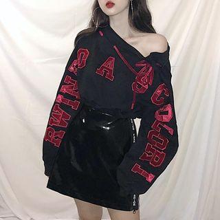 Off-shoulder Letter Applique Pullover
