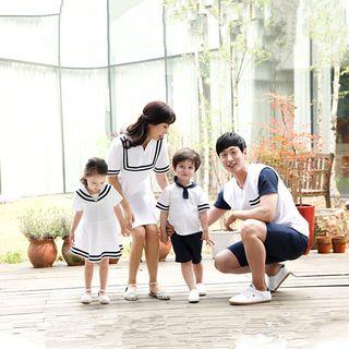 Family Matching Contrast Trim Short Sleeve T-shirt / Short Sleeve Dress