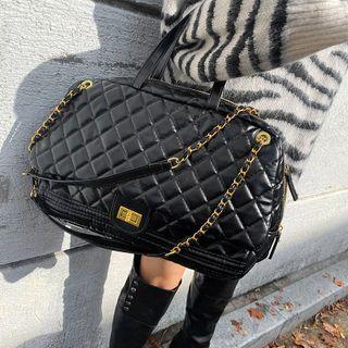Chain Large Quilted Tote Bag