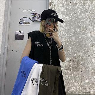 Planet Embroidery Tank Top