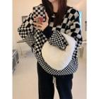Round Neck Check Loose-fit Sweater Black & White - One Size