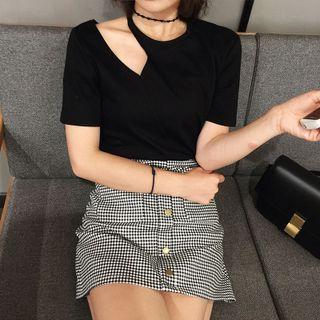 Round-neck Cutout Off-shoulder Short-sleeve Top