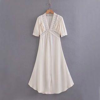 Short-sleeve V-neck Lace Panel Midi A-line Dress
