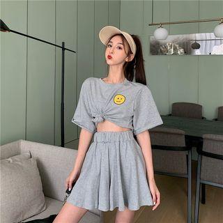 Set: Smile Short-sleeve T-shirt + Shorts