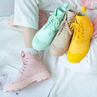 Lace-up Tonal Short Boots