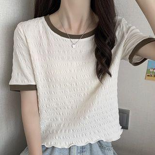 Short-sleeve Contrast Trim Crinkle Top