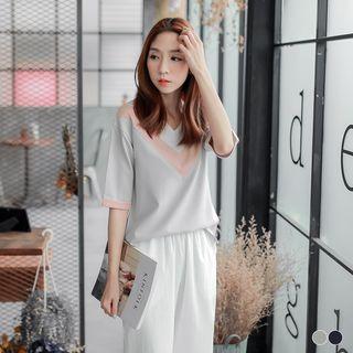 Dropped Sleeved Chevron Top