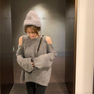 Cutout Turtleneck Sweater