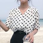 V-neck Dotted Short-sleeve Shirt