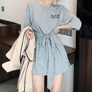 Letter Print Tie-waist Short-sleeve Dress