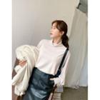 Mock-neck Puff-sleeve Napped T-shirt
