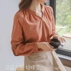 Open-placket Banded Puff-sleeve Blouse