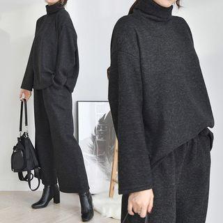 Turtle-neck Top + Wide-leg Pants Set