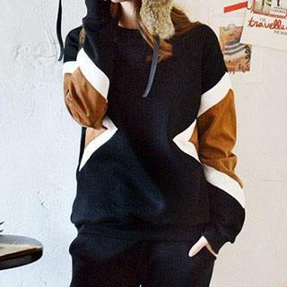 Long-sleeve Color-panel Pullover