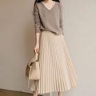 Set: Knit Top + Pleated A-line Skirt