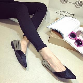 Panel Pointy Flats