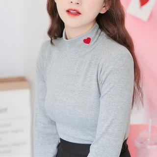 Long-sleeve Heart Embroidery T-shirt