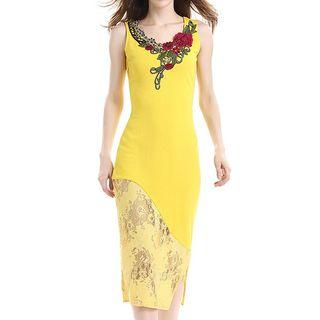 Flower Applique Sleeveless Midi Sheath Dress