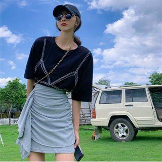 Print Loose-fit Short-sleeve T-shirt / Irregular Skirt