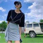 Print Loose-fit Short-sleeve T-shirt / Irregular Skirt