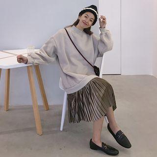 Loose-fit Mock-two Pleated Pullover Dress