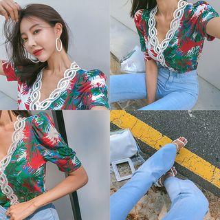 V-neck Lace-trim Foliage Blouse