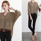 Mandarin-collar Dip-back Pattern Blouse