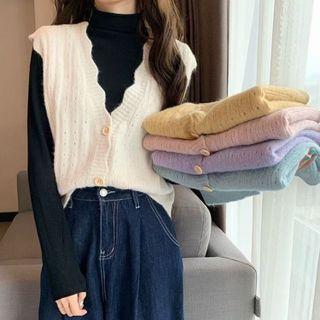 Scallop Edge Sweater Vest