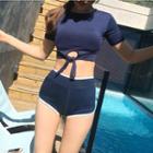 Piped 2-piece Short-sleeve Swimsuit