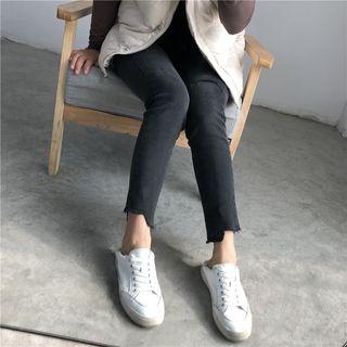 Cropped Straight-fit Frayed Jeans