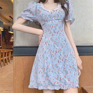 Floral Lace Short-sleeve Dress