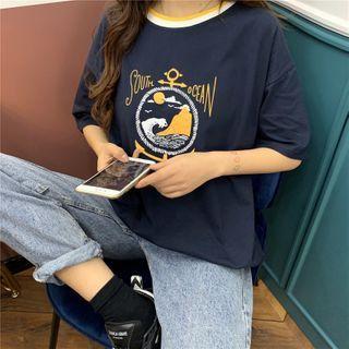 Contrast Trim Graphic Print Short-sleeve T-shirt