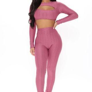 Set: Long-sleeve Cutout Cropped Top + Yoga Pants