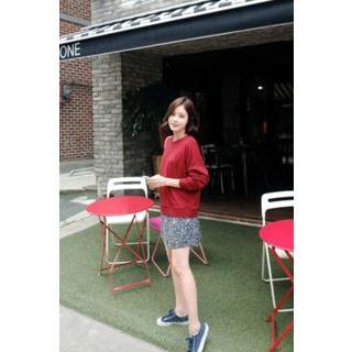 Crew-neck Drop-shoulder Sweatshirt