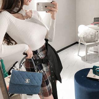 Choker-neck Off-shoulder Ribbed Top