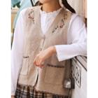 Flower Embroidery Knit Vest Beige - One Size